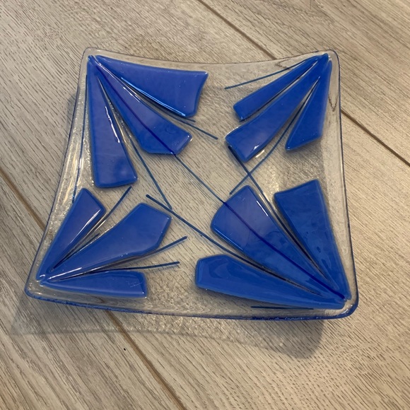 Square Fused Glass Serving Plate 6 5/8” w/ Blue Design & Textured Bottom - Picture 1 of 5